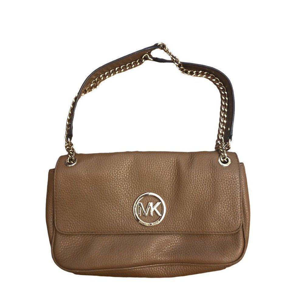 Michael Kors small purse pebble